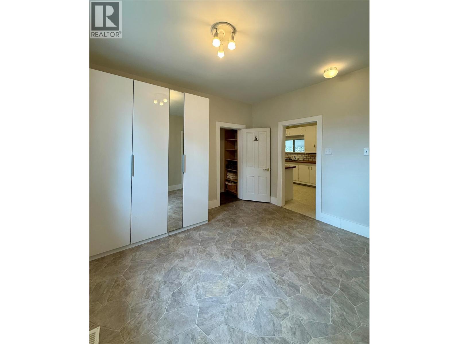 254 304TH Avenue - 21