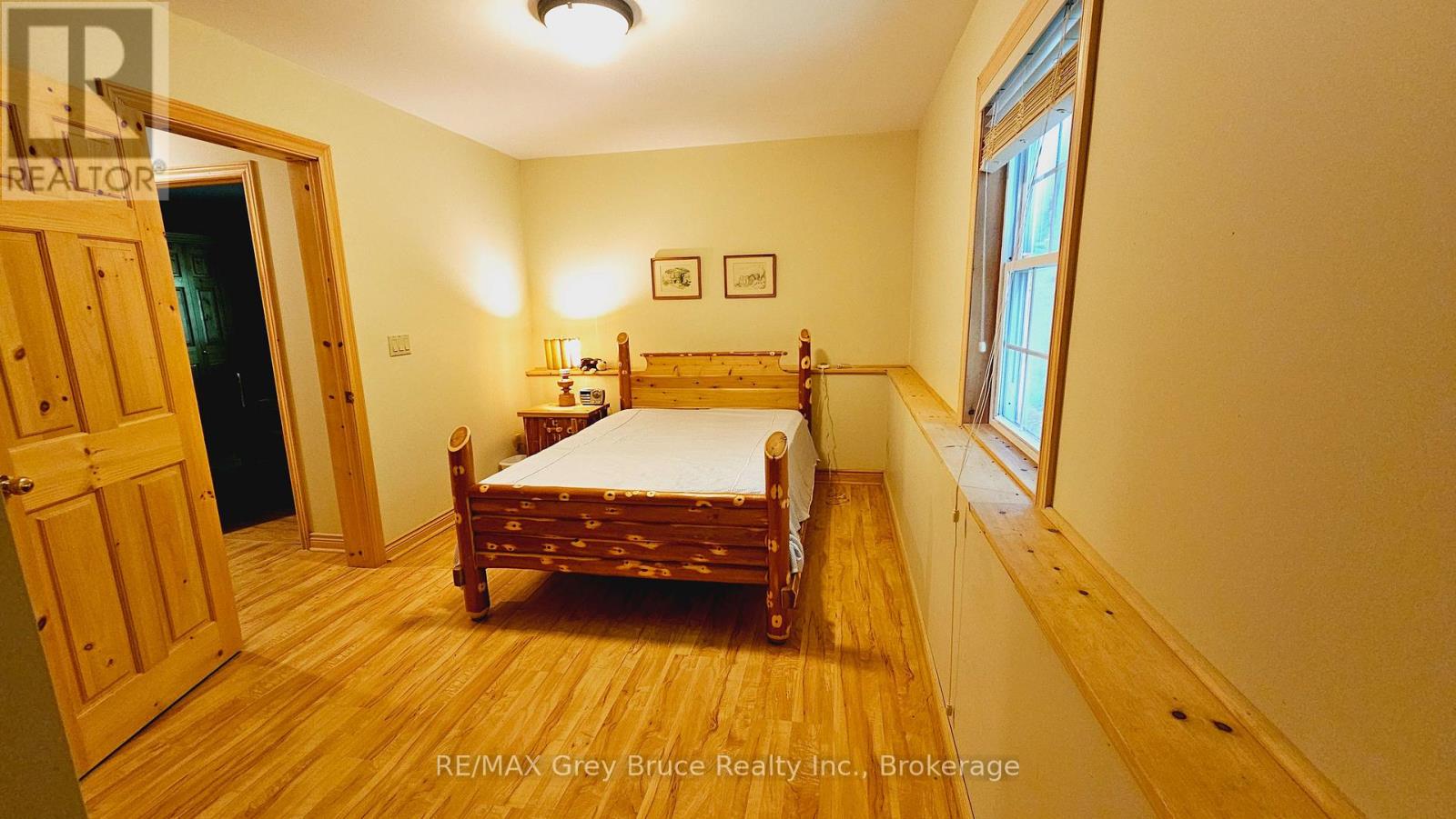 130 SOUTH SHORE ROAD - Image 20