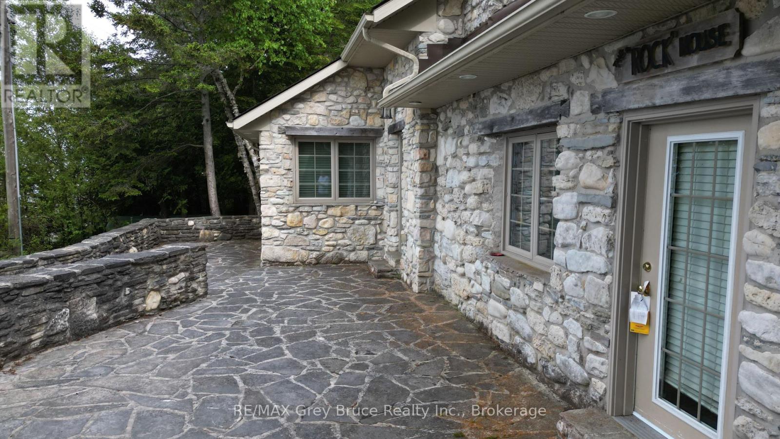 130 SOUTH SHORE ROAD - Image 27