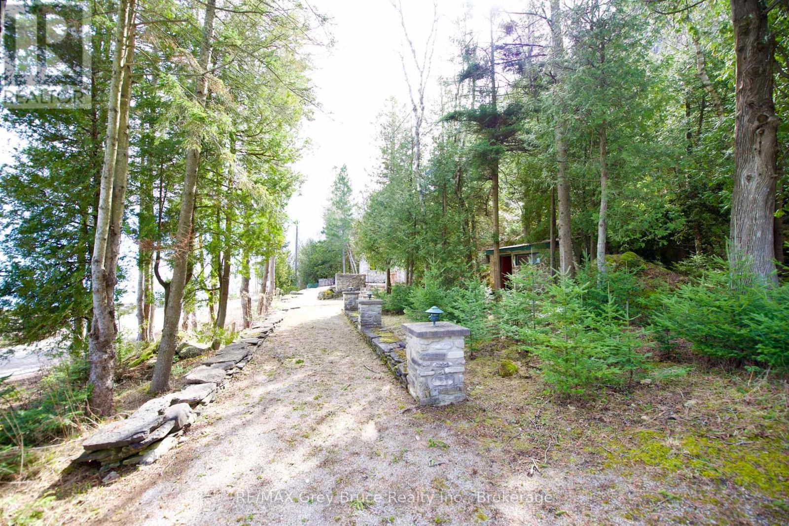 130 SOUTH SHORE ROAD - Image 35
