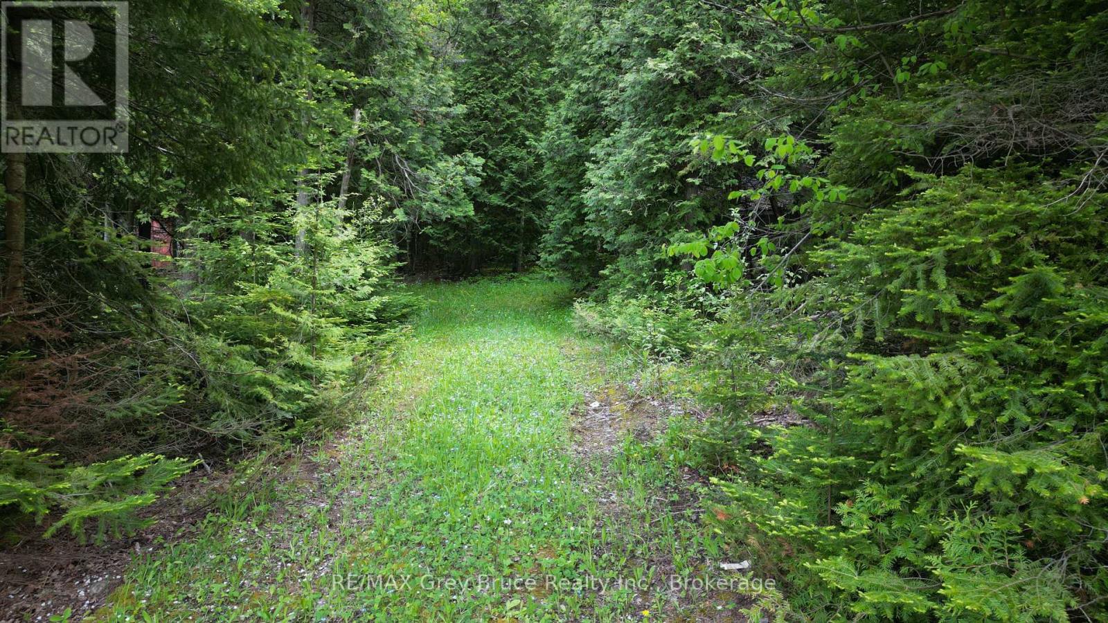 130 SOUTH SHORE ROAD - Image 40