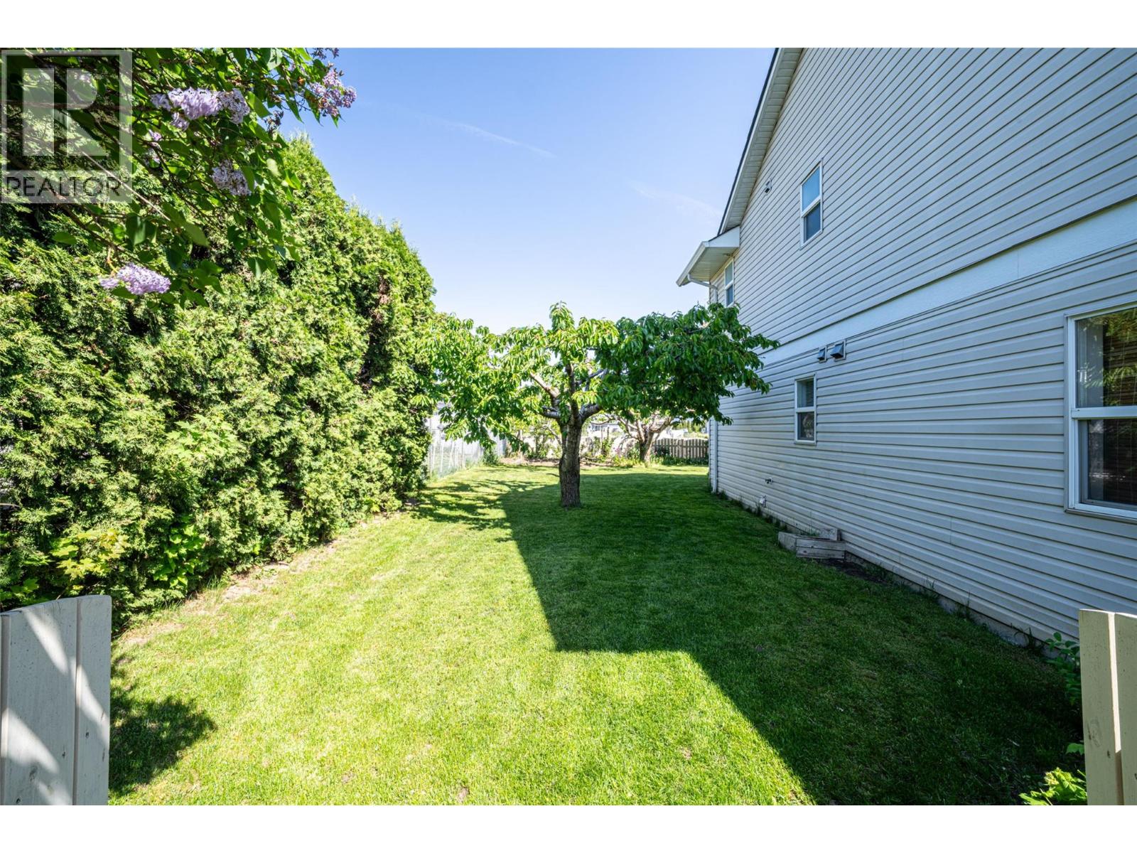 415 Bass Avenue - 49