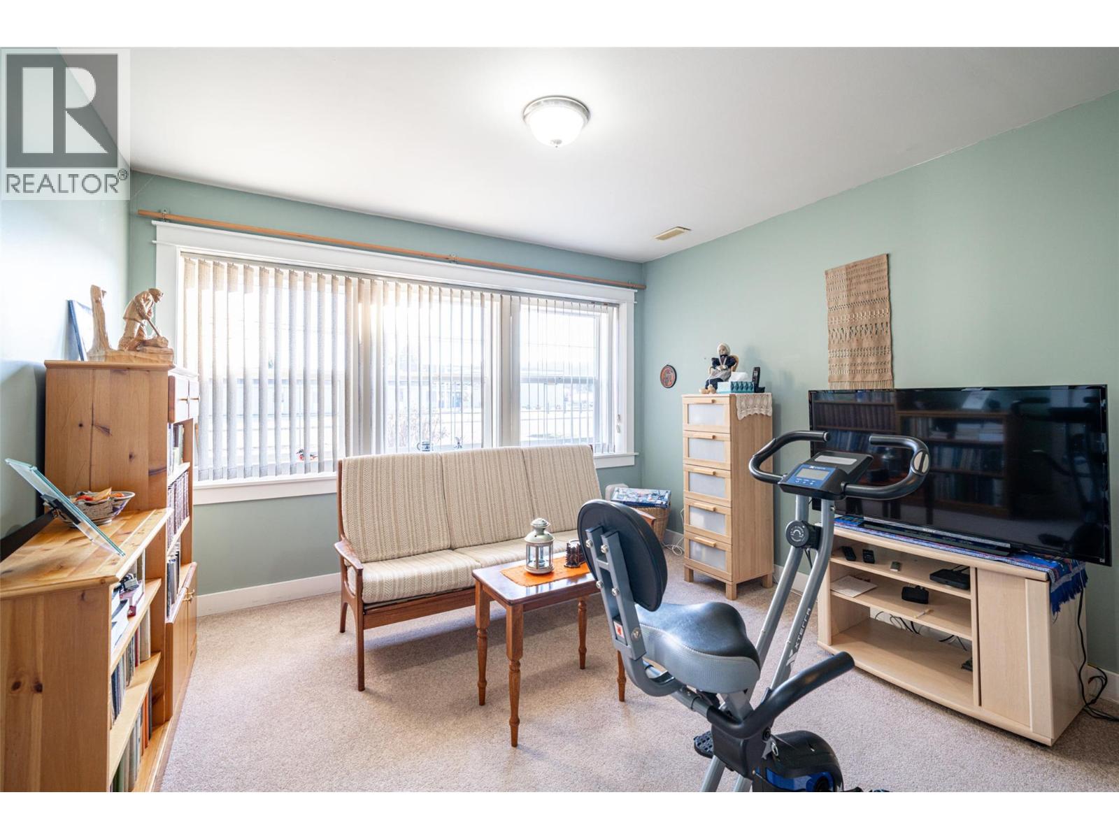 415 Bass Avenue - 39