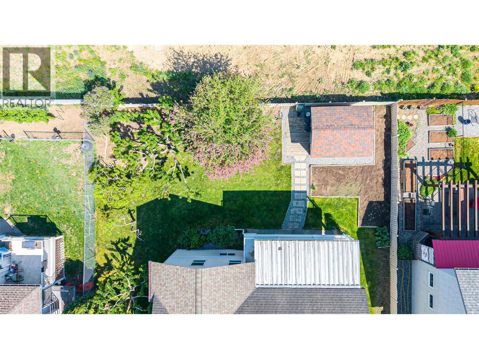 415 Bass Avenue - 62