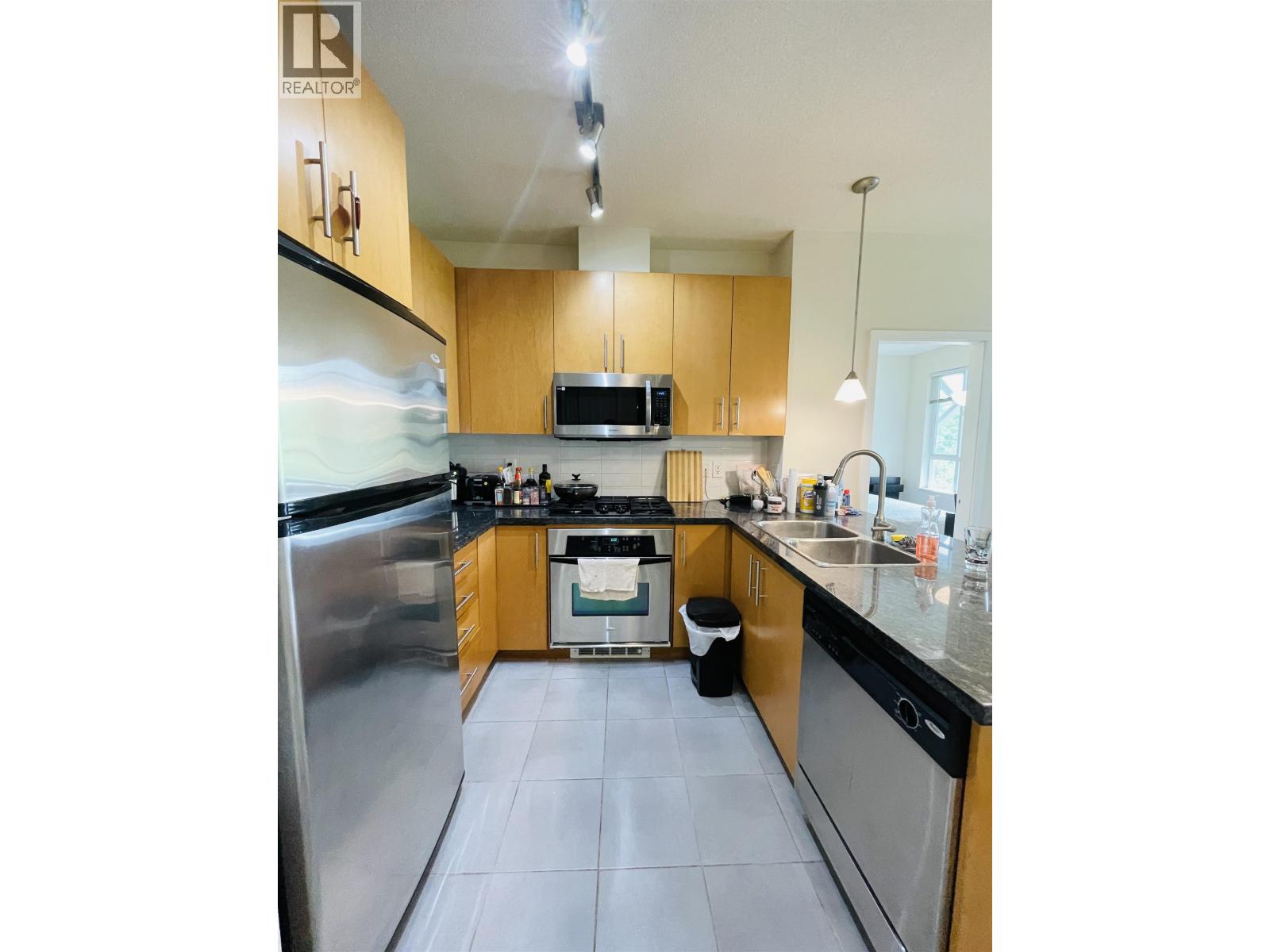 3551 FOSTER Avenue - photo 2