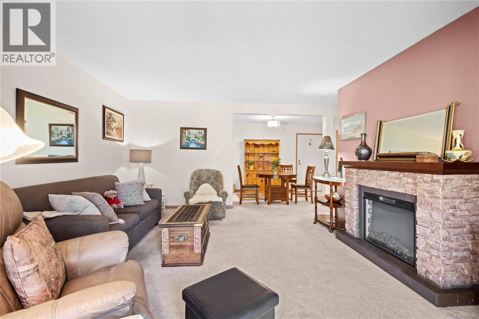 #406 1433 Faircliff Lane - 12