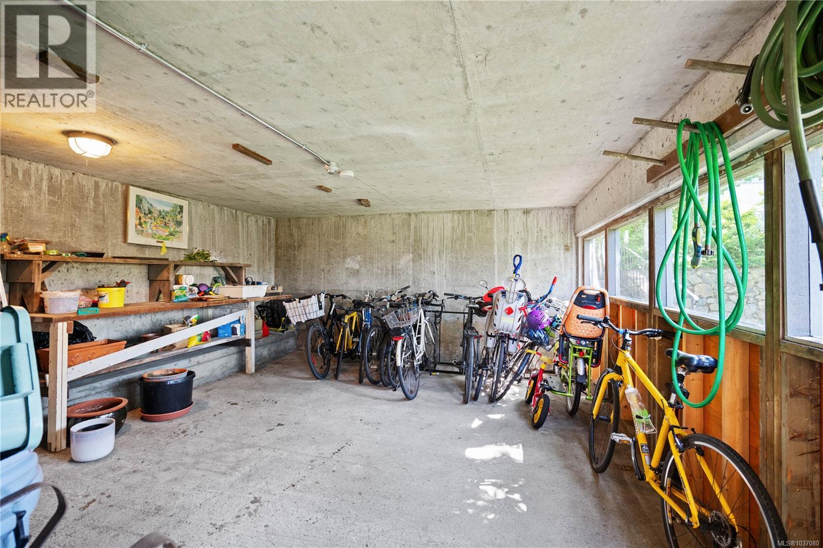 #406 1433 Faircliff Lane - 54