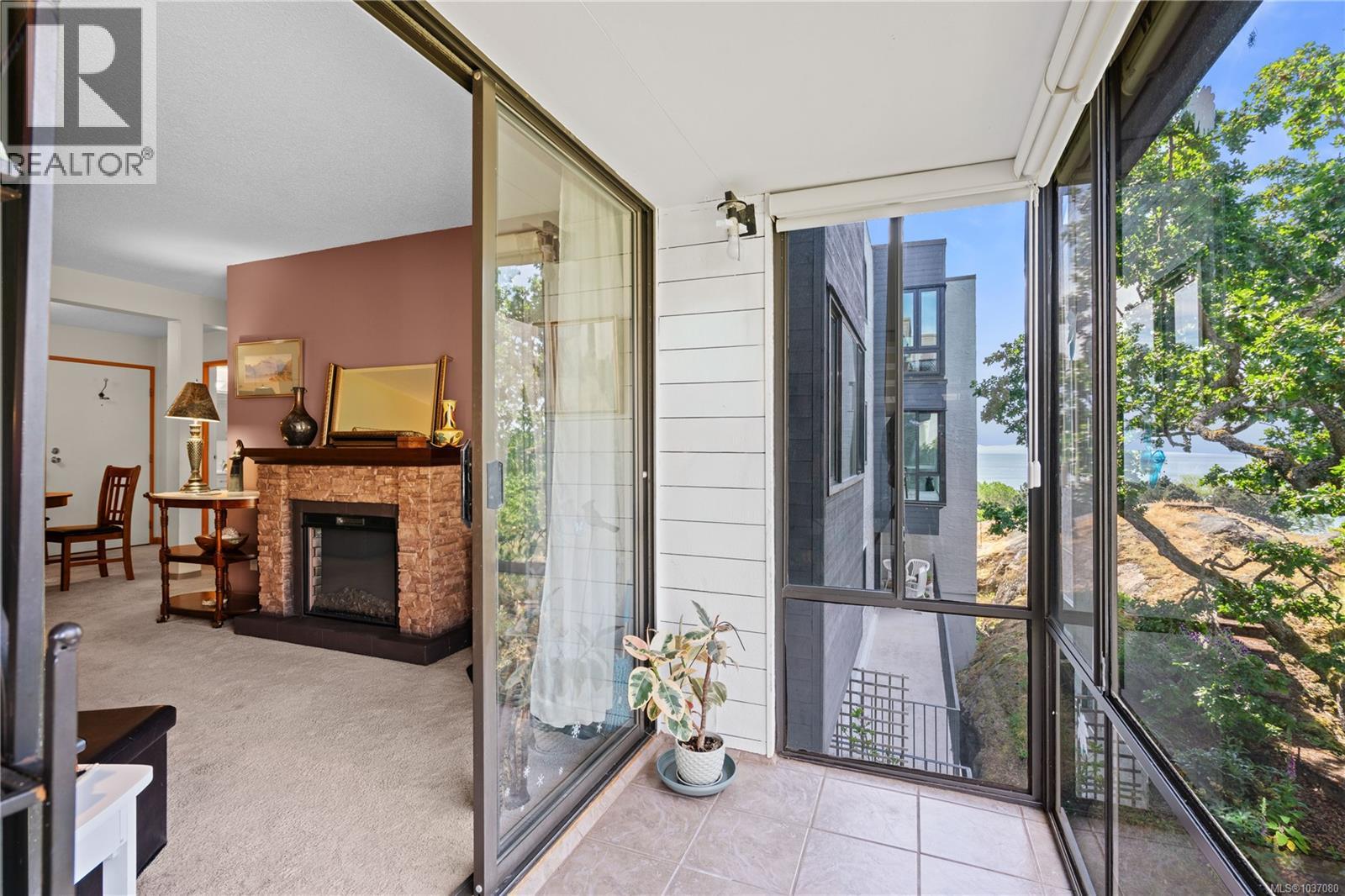 #406 1433 Faircliff Lane - 9