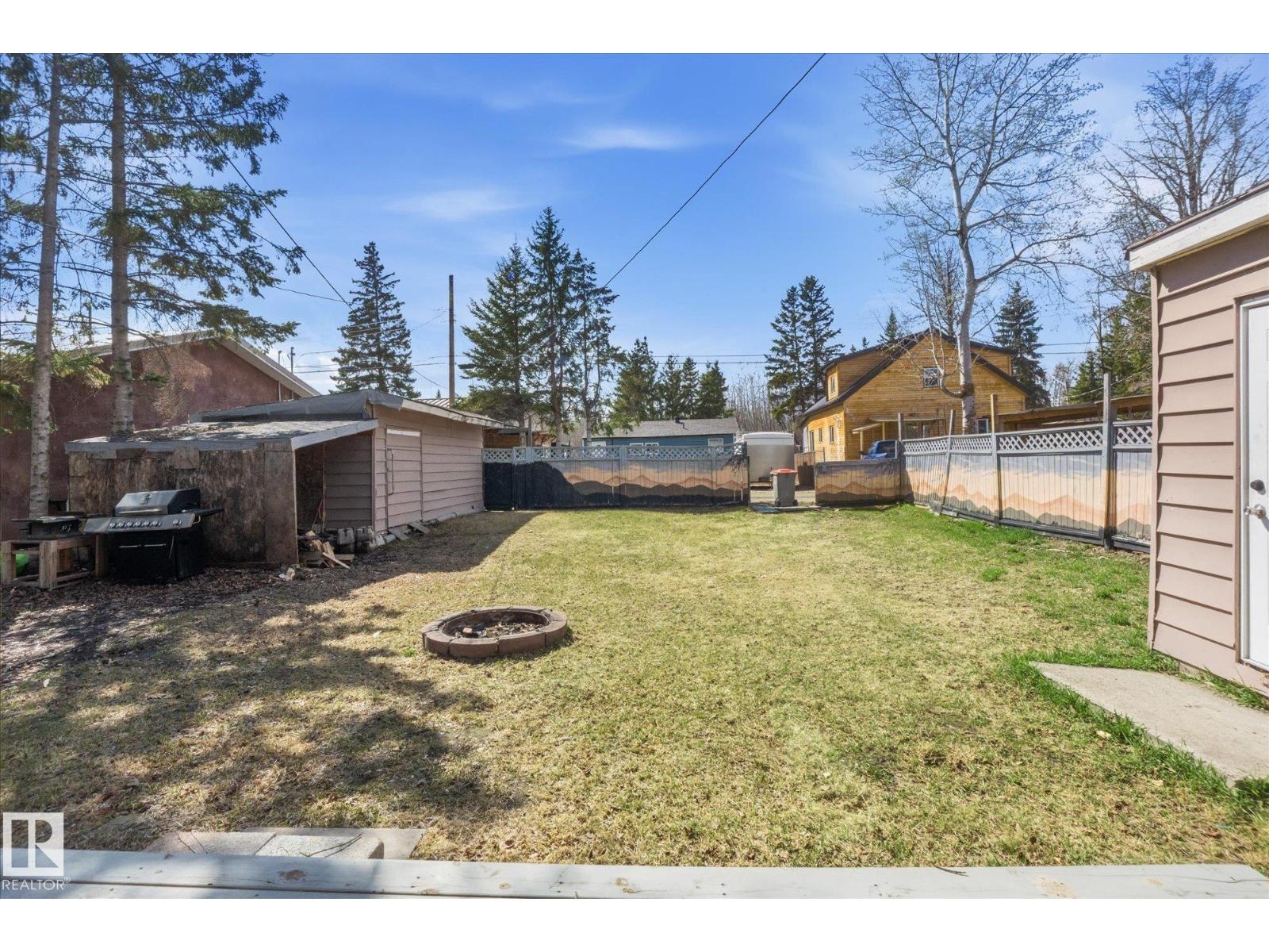 4812 59 ST - 28