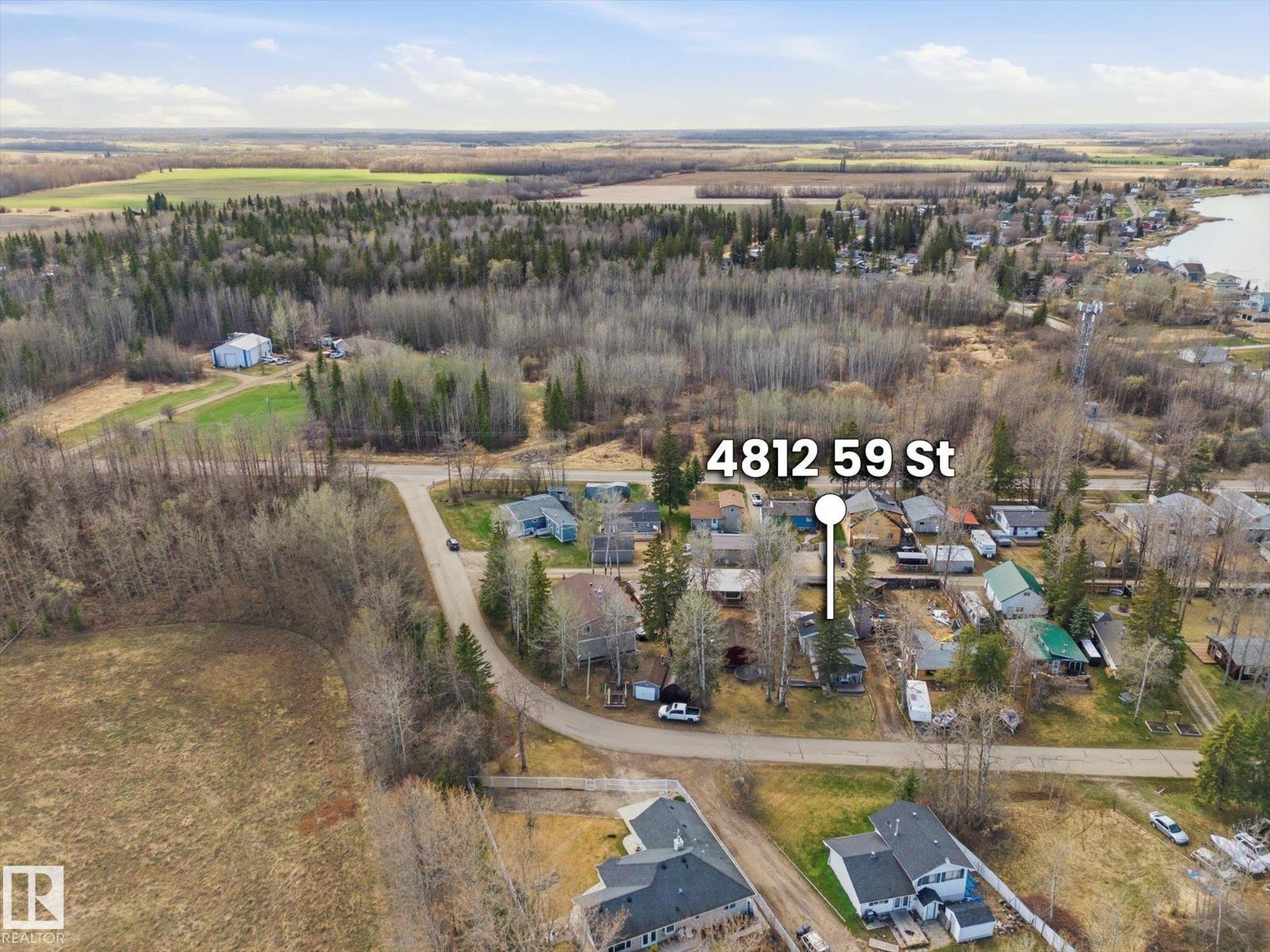 4812 59 ST - 38