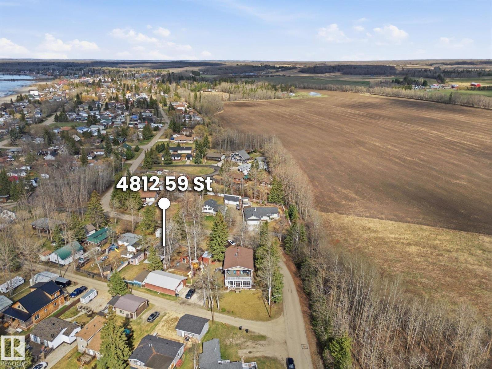 4812 59 ST - 35