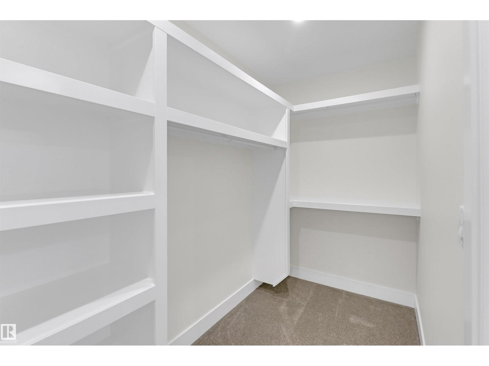 7936 91 AV NW - 17