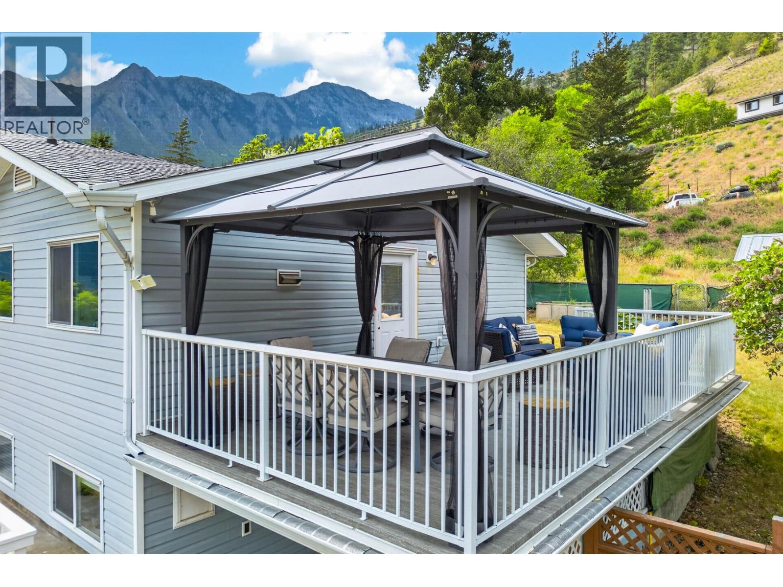 355 PINE Street, Lillooet