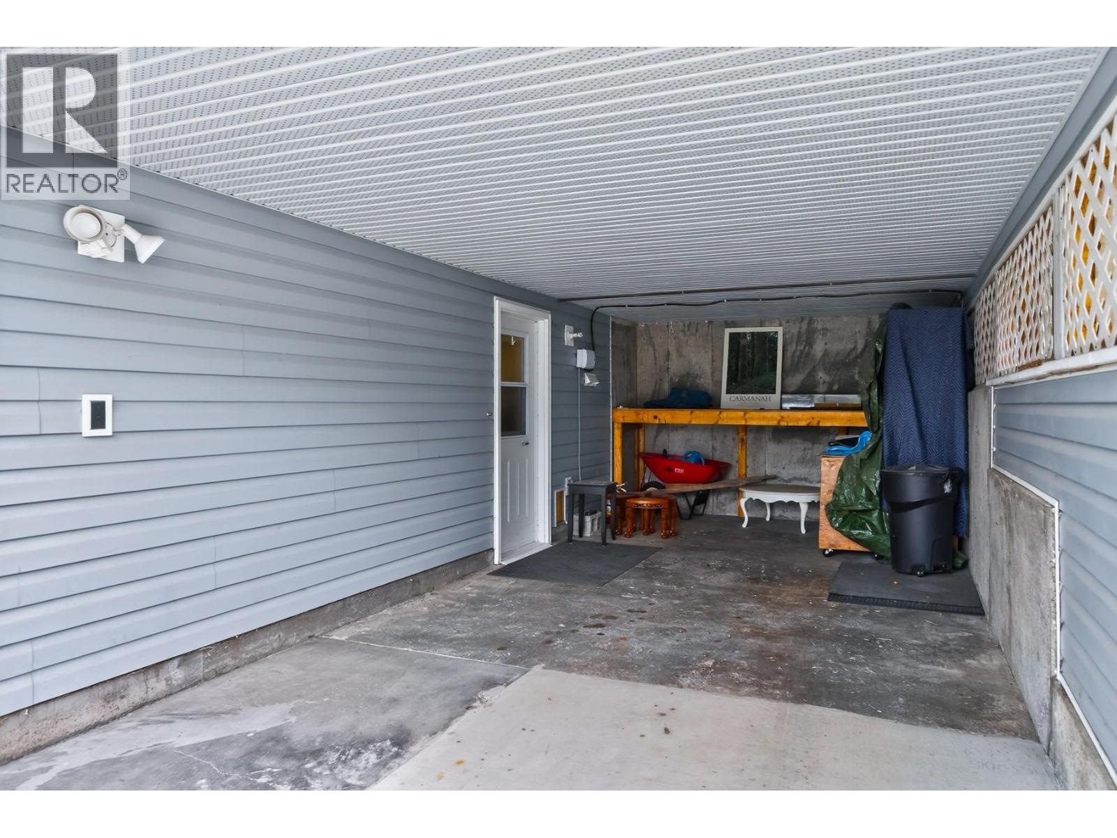 355 PINE Street, Lillooet