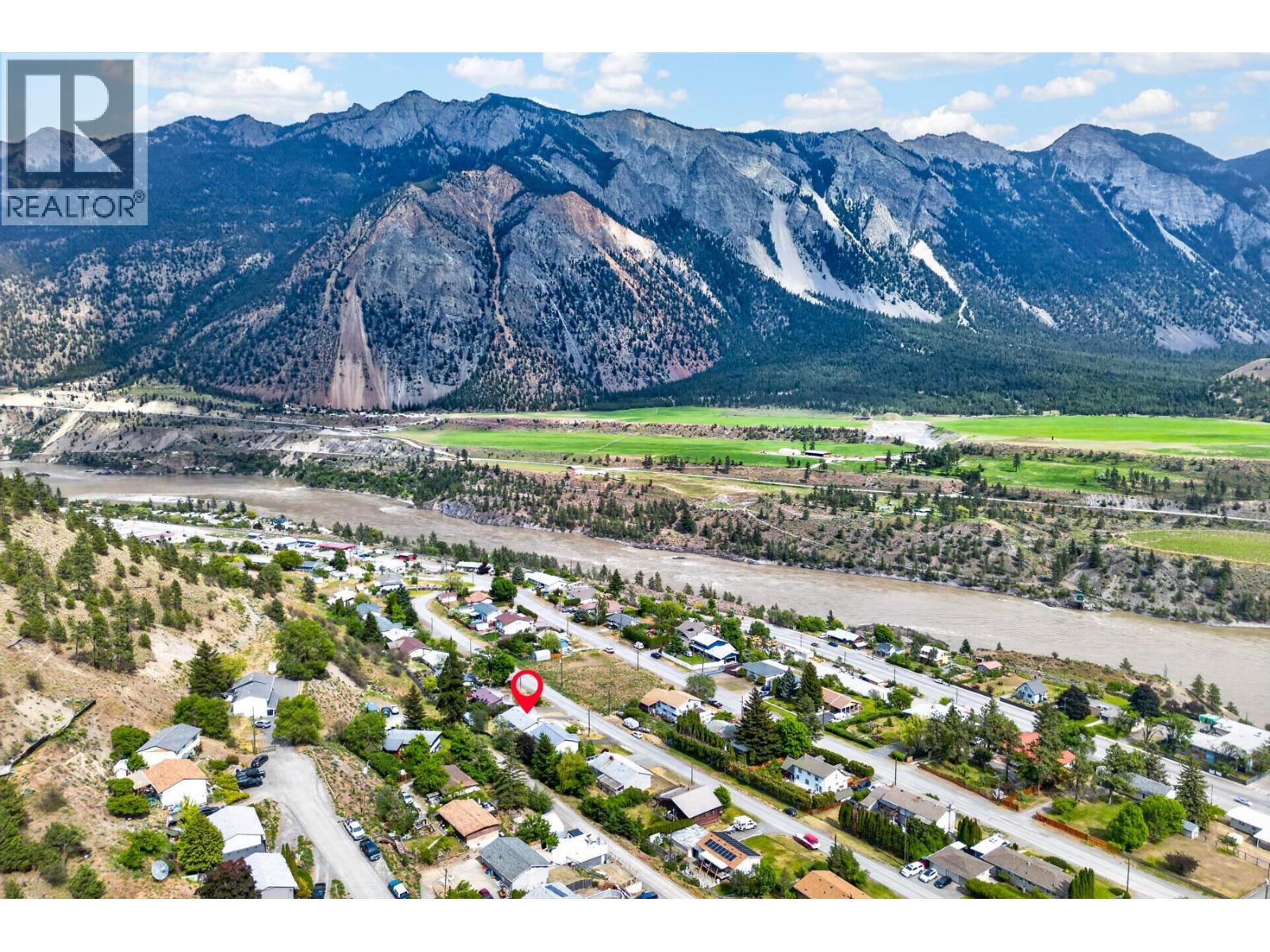 355 PINE Street, Lillooet
