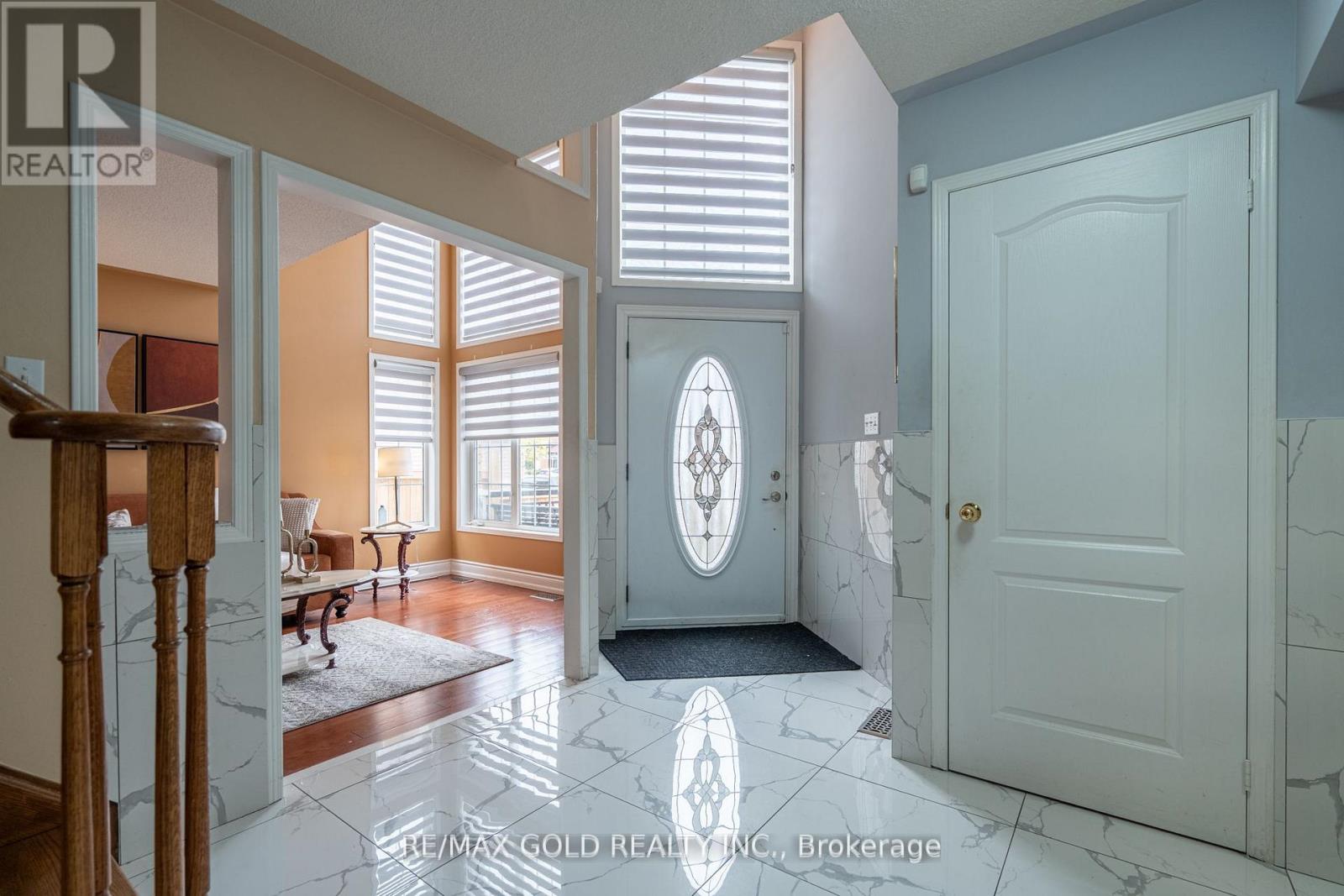 104 SUNNY MEADOW BOULEVARD - Image 3