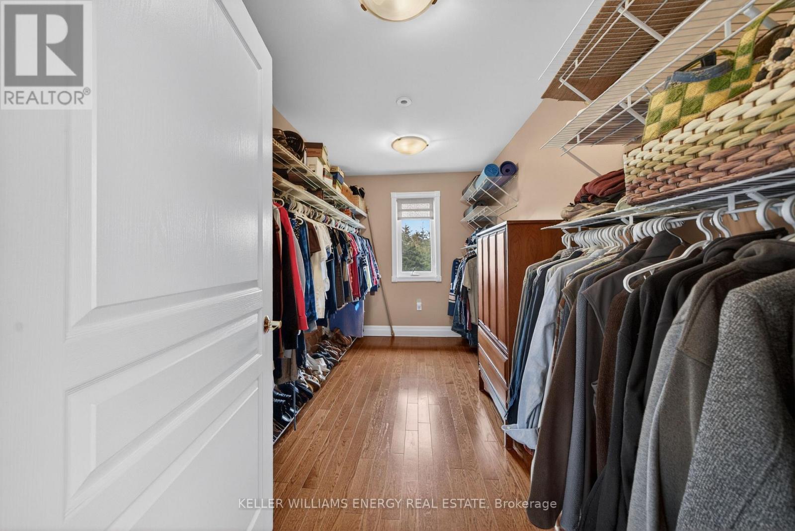 160 MCKINLEY CROSSROAD CROSS - 24