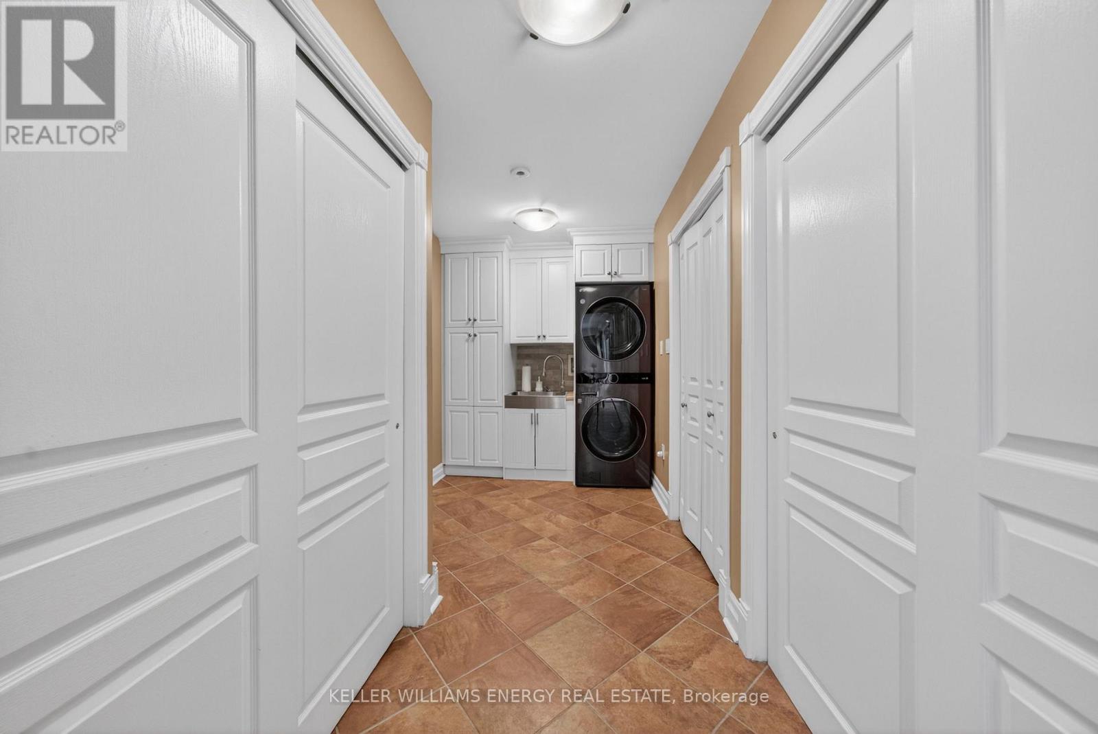 160 MCKINLEY CROSSROAD CROSS - 28