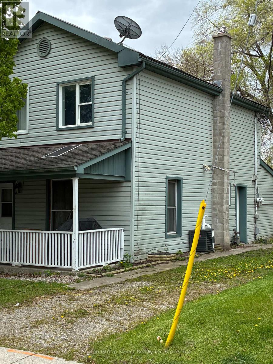 100 FINKLE STREET - 2