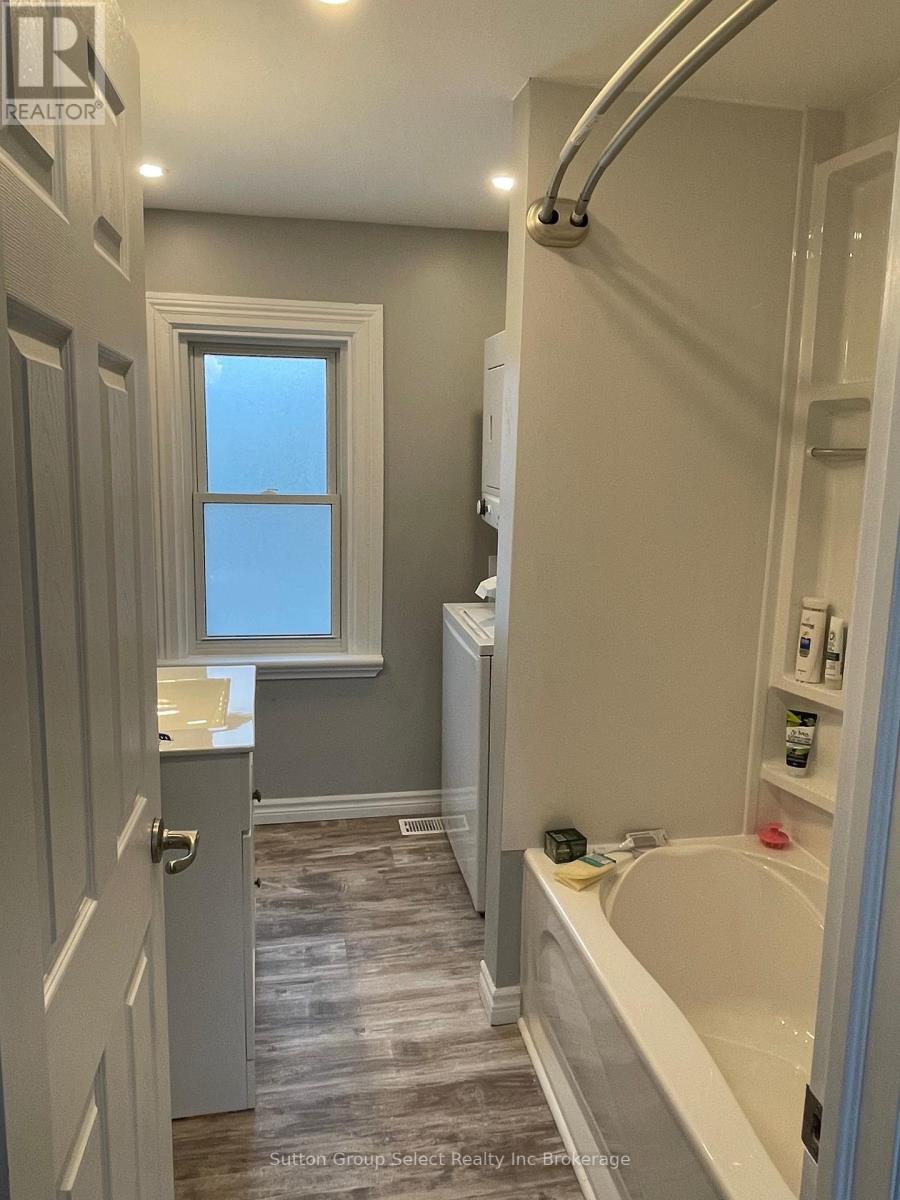 48 PERRY STREET - 7