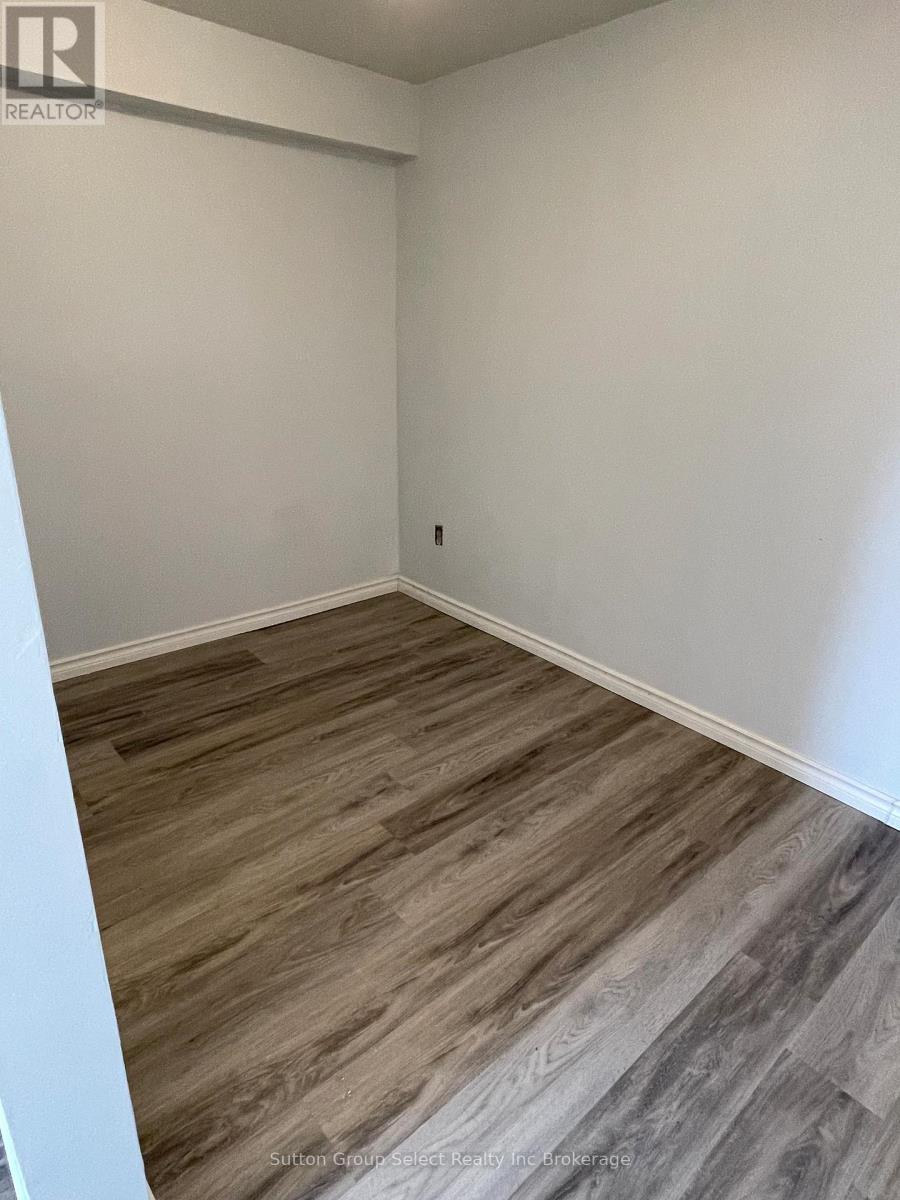 102 FINKLE STREET - 7