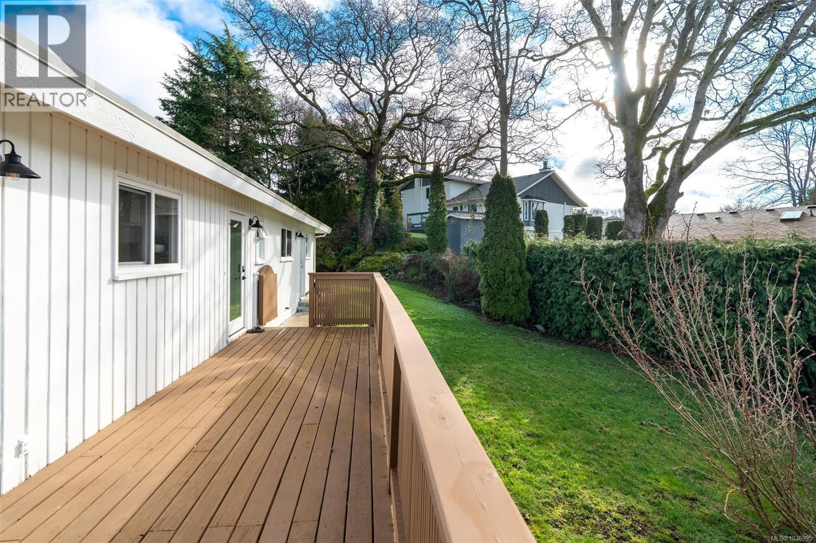 4285 Caen Rd - 29
