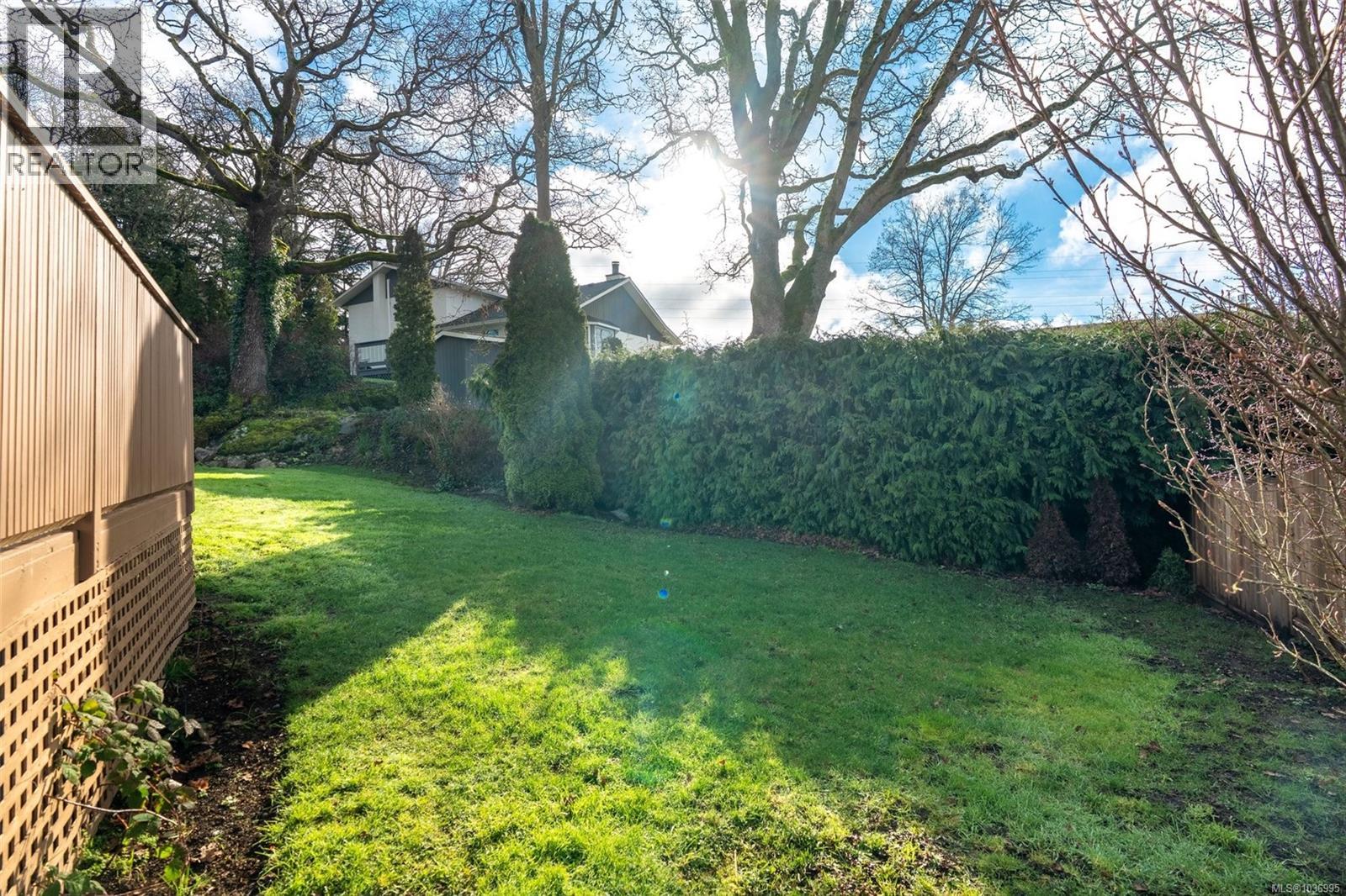 4285 Caen Rd - 31