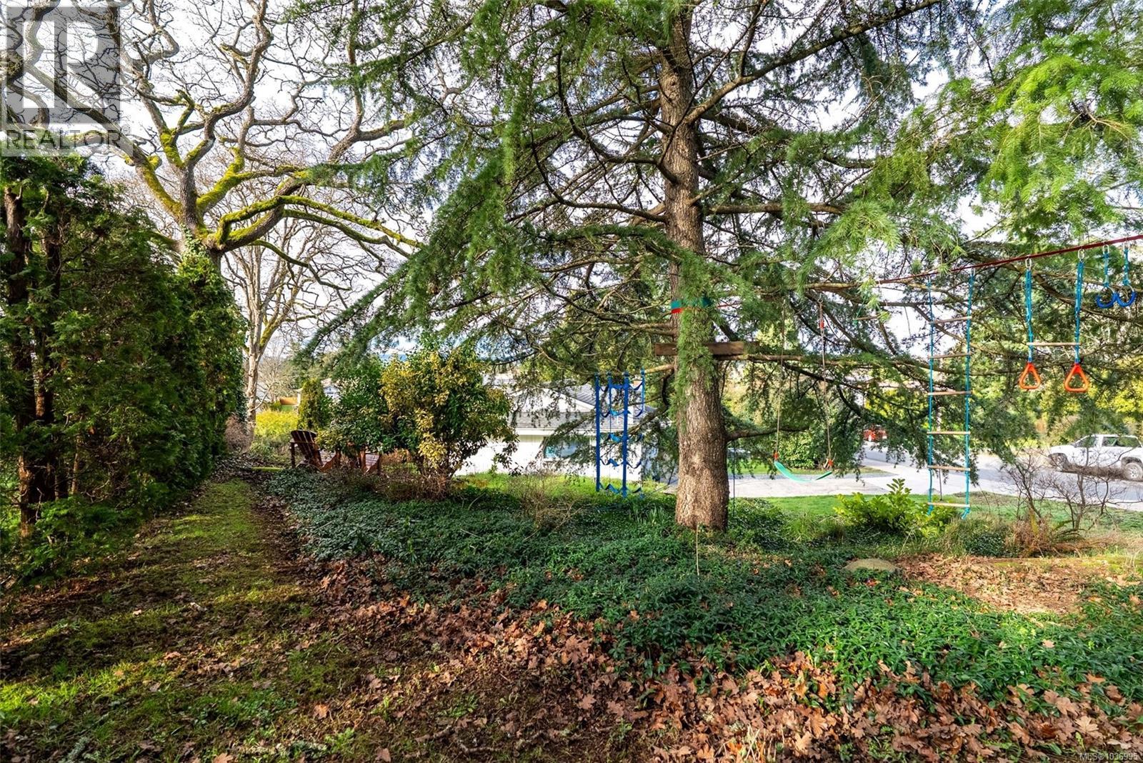 4285 Caen Rd - 34