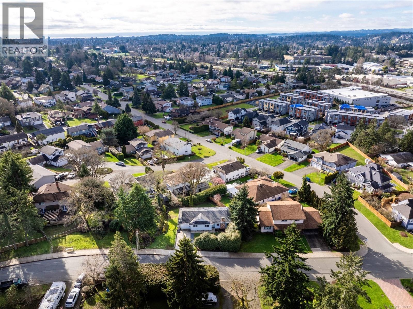 4285 Caen Rd - 42