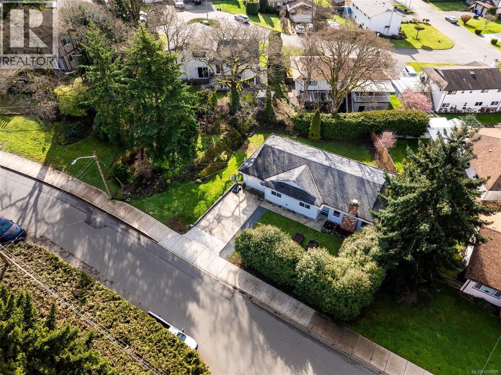 4285 Caen Rd - 43