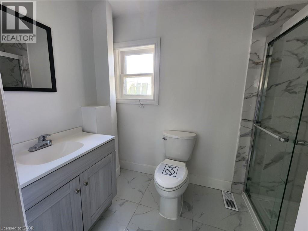 32 NIAGARA Street, Brantford, Ontario, N3R4E2 — Photo 17