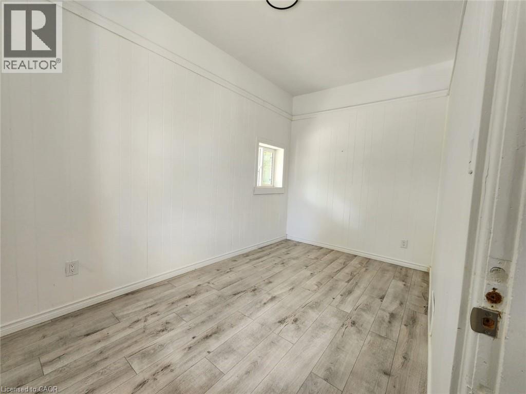 32 NIAGARA Street, Brantford, Ontario, N3R4E2 — Photo 29