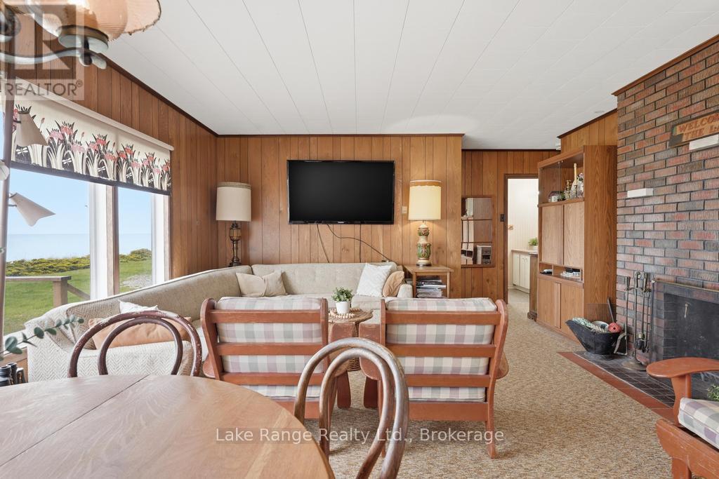 805 LEONARD COURT - 15