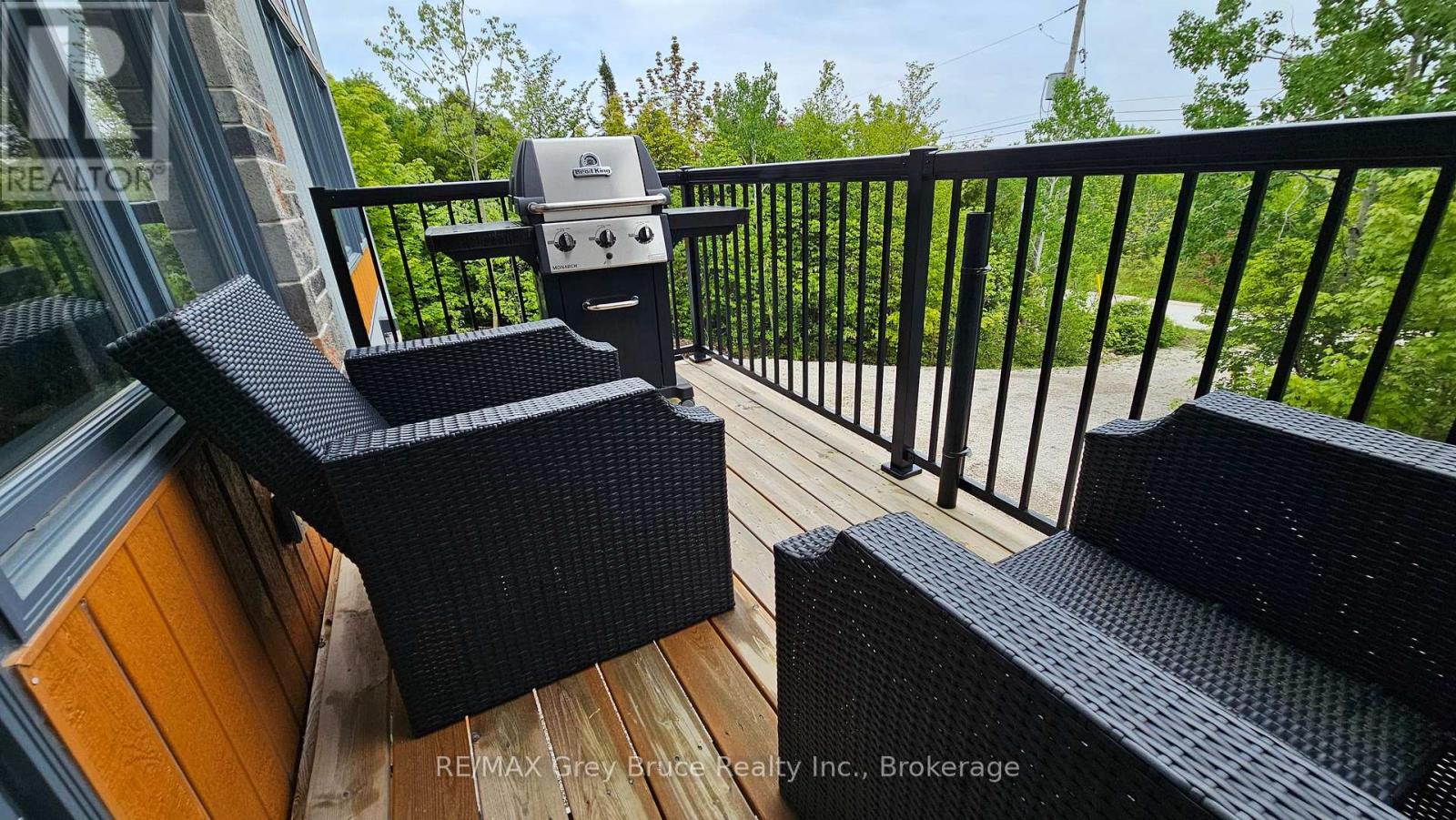 17 SHORELINE DRIVE - 30