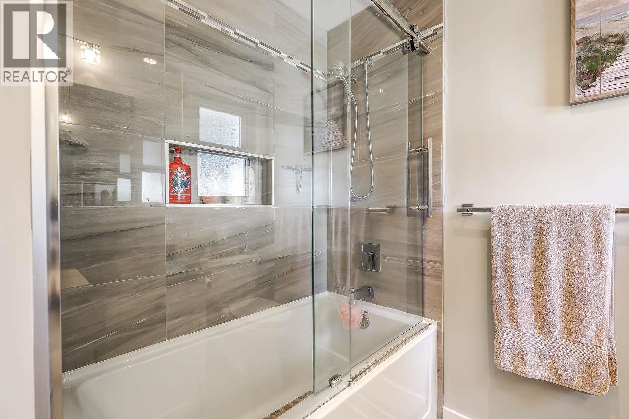 19719 116B AVENUE, Pitt Meadows