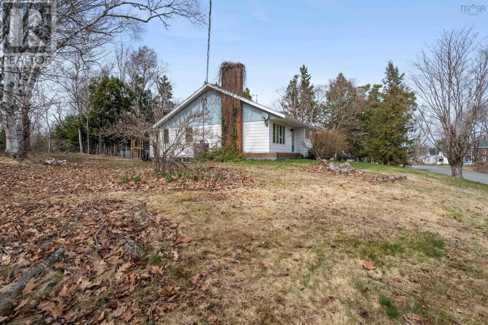 357 O. MacLean Road - 33
