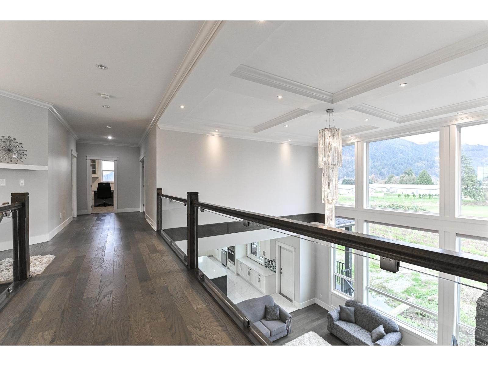8528 SYLVESTER ROAD, Mission