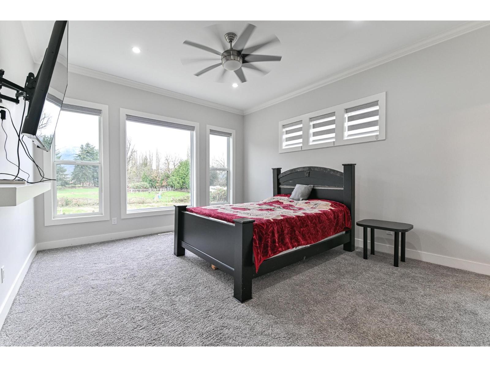 8528 SYLVESTER ROAD, Mission