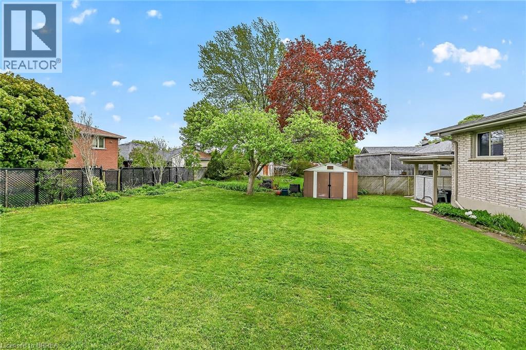 111 MEMORIAL Drive, Brantford, Ontario, N3R5S4 — Photo 50
