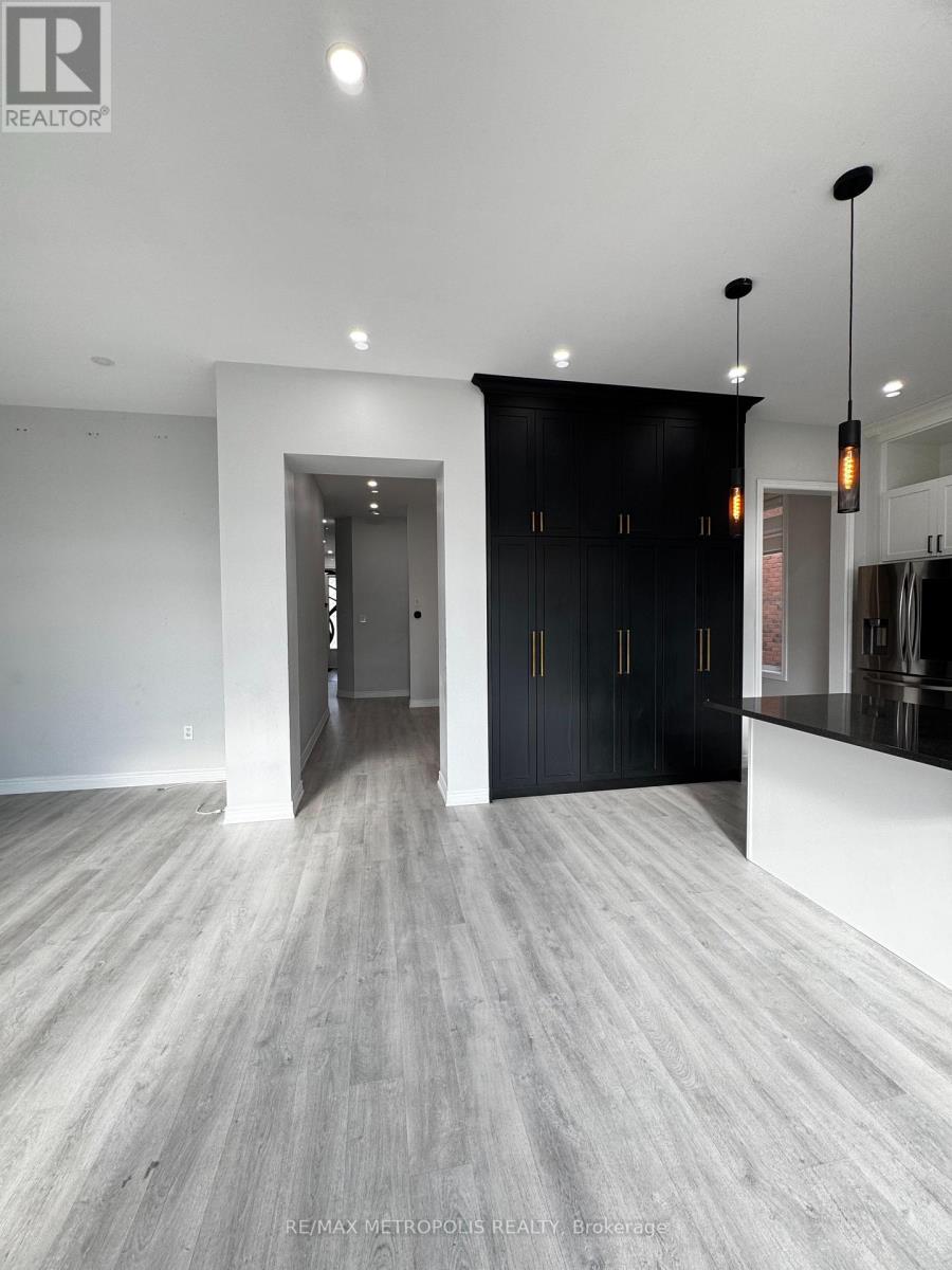 133 AUCKLAND DRIVE - 10