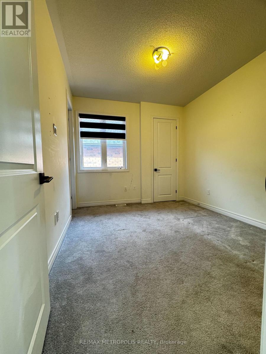 133 AUCKLAND DRIVE - 22