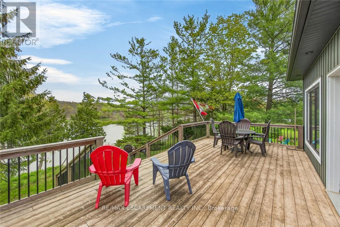 1300 RIVER ROAD - 31