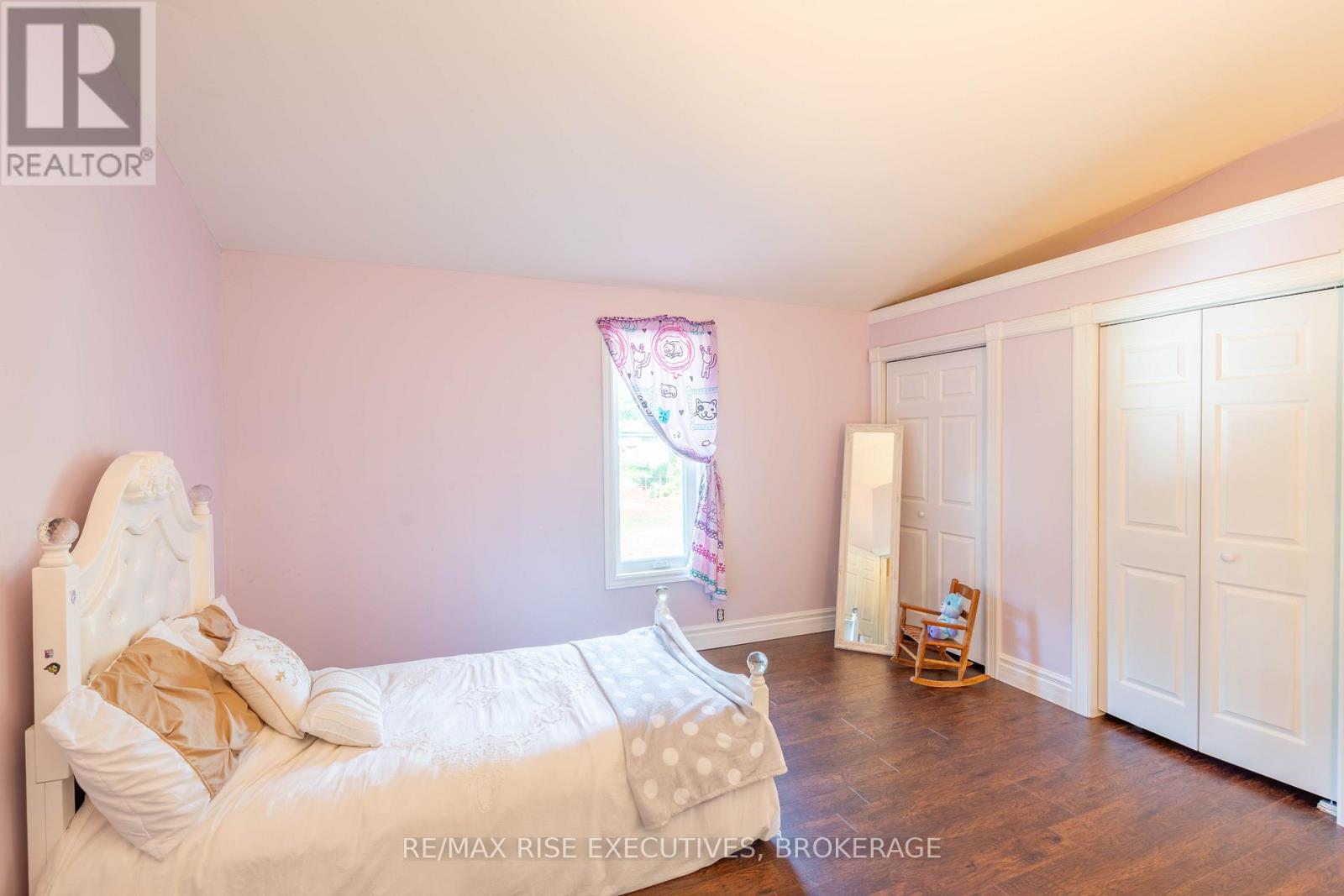 1365 FOURTH LAKE ROAD - 19