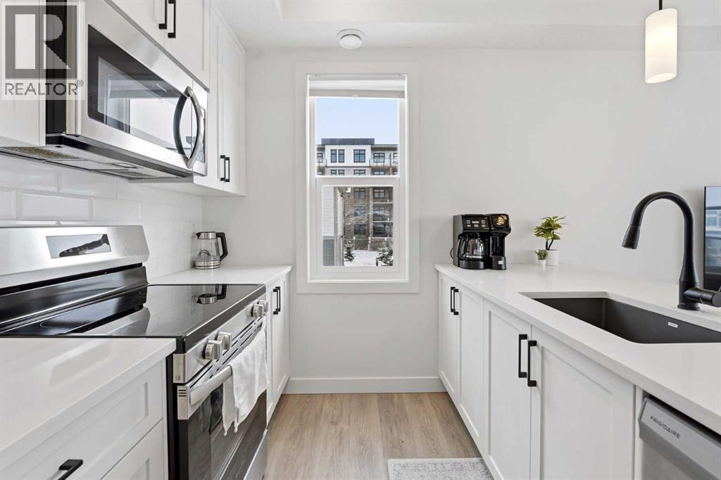#129 2117 81 Street SW - 11