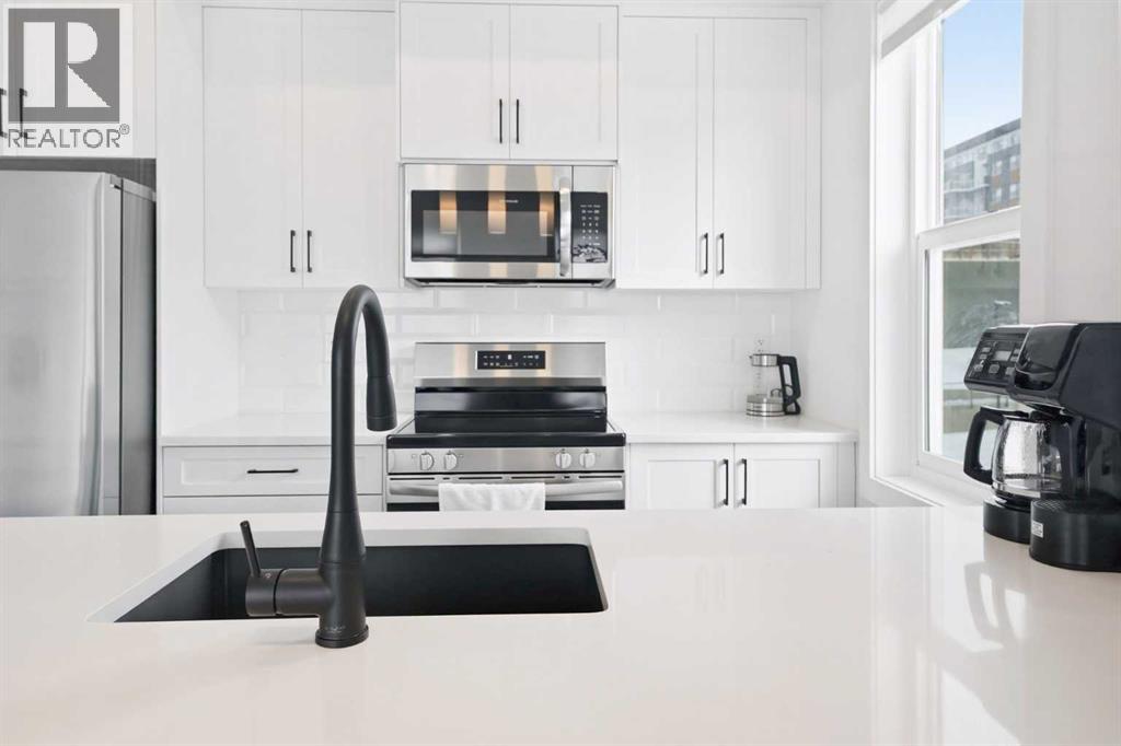 #129 2117 81 Street SW - 13