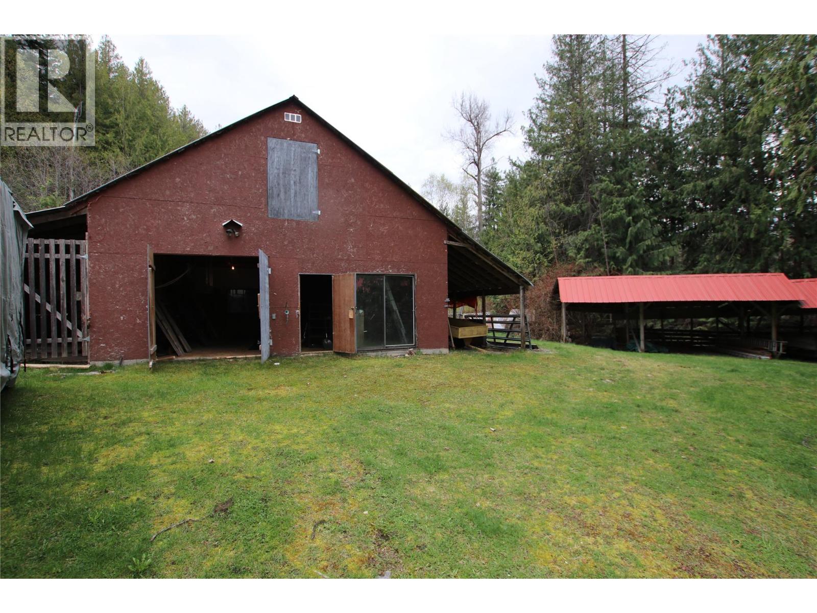 561 Willow Street - 18