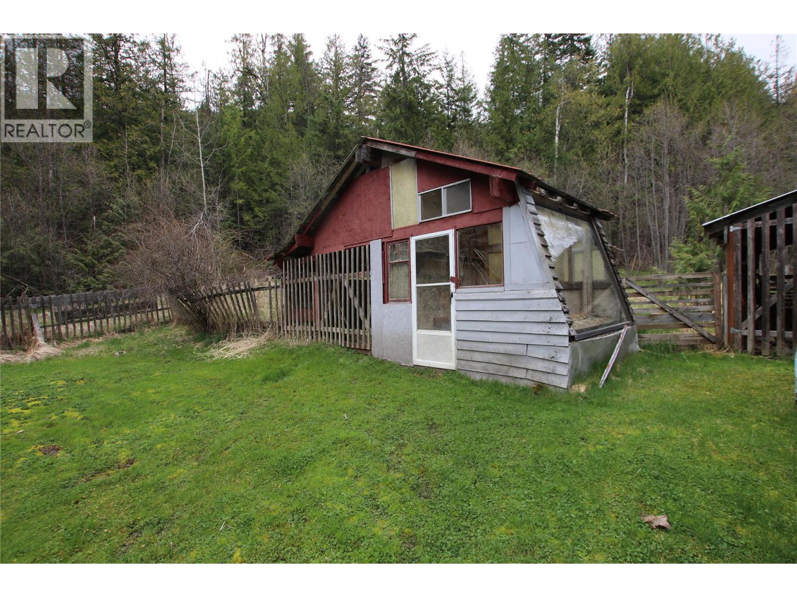 561 Willow Street - 19