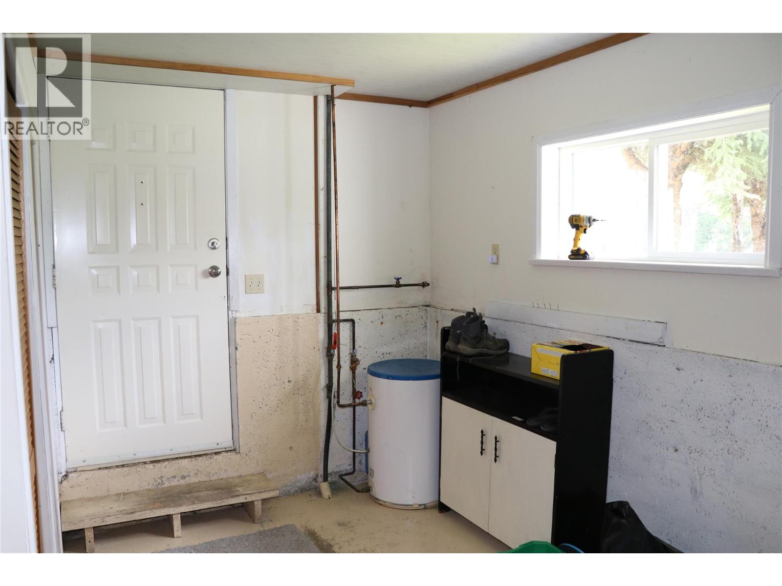 561 Willow Street - 25
