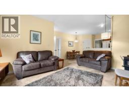 Foyer - 427 Bayles Road, Nakusp, BC V0G1R1 Photo 8