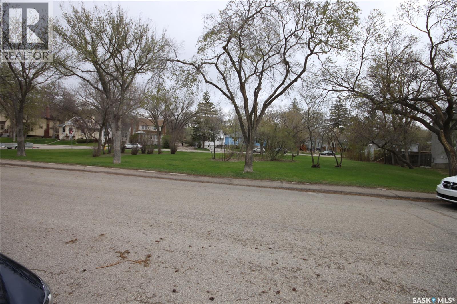 2512 GARNET STREET - 34